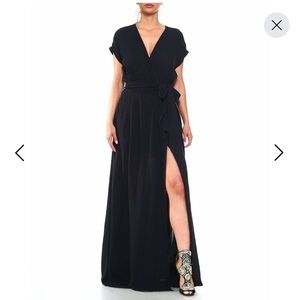 ELEGANT MEGHAN LOS ANGELES JASMINE
FAUX WRAP HIGH SLIT BLACK
MAXI DRESS.     NWT